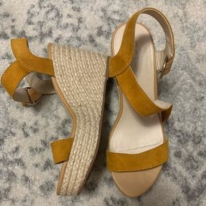 Yellow sandal wedges